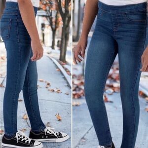 NWT, Mid Rise, Pull on Jeggings (Girls)